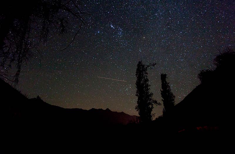 Cochiguaz, lugar para observar las estrellas en hile