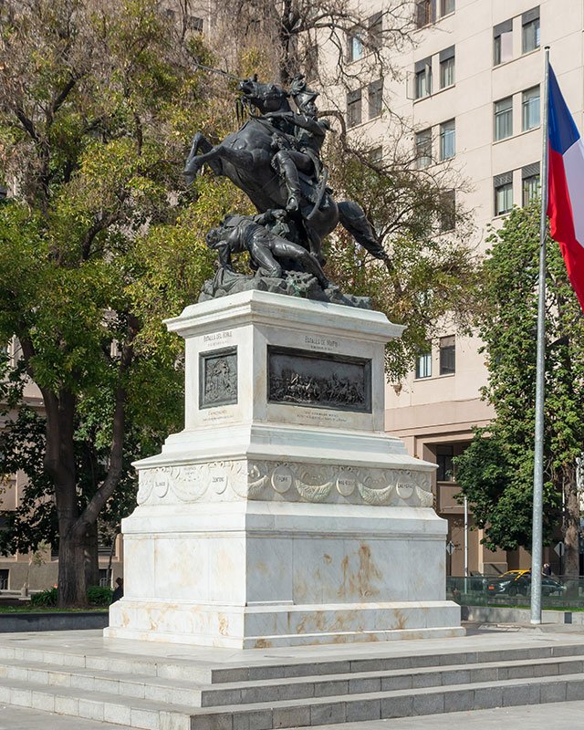 Monumento a Bernardo O'Higgins Monumento a Bernardo O'Higgins
