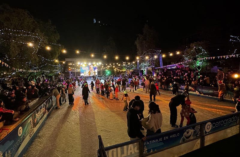 Pista de Hielo Parque Bustamante – Providencia