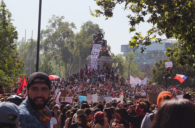 Plaza de la Dignidad 22 Octubre 2019 "Plaza Baquedano" -  Foto: Pablo Flores