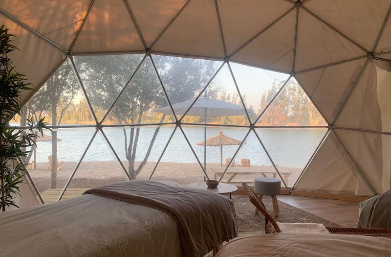Interior domos camping laguna esmeralda