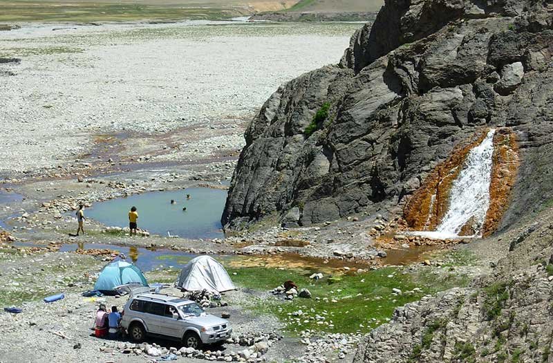 Termas El Plomo camping