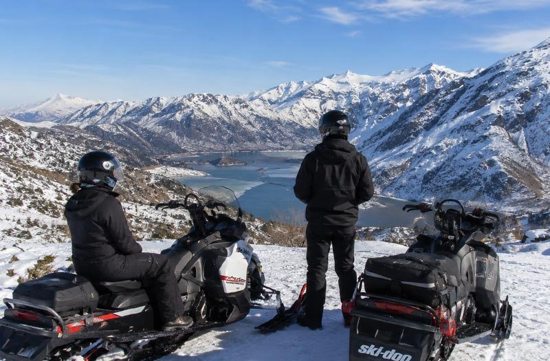 paseo en Moto de Nieve en Cajon del Maipo - Lo Valdés