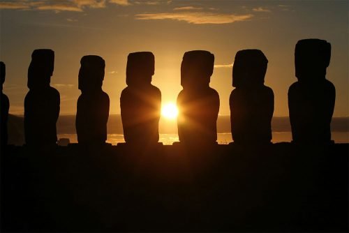 Moais al Atarceder, Isla de Pascua - Foto: Thomas Griggs 