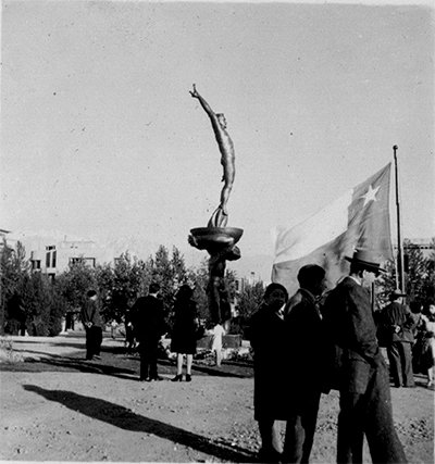 Plaza de la aviación 1945 - Escultura José Enrique Rodó Plaza de la aviación 1945 - Escultura José Enrique Rodó